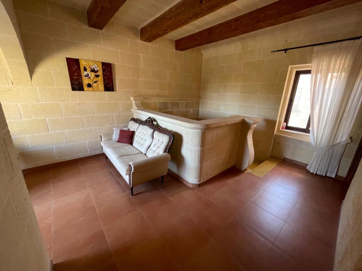 Gilju B&B Xaghra Bagian luar foto