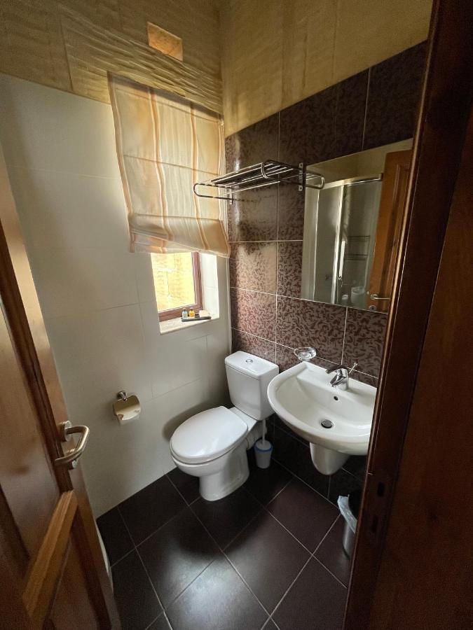 Gilju B&B Xaghra Bagian luar foto